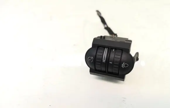 Volkswagen Jetta VI Headlight level height control switch 5C6941333A