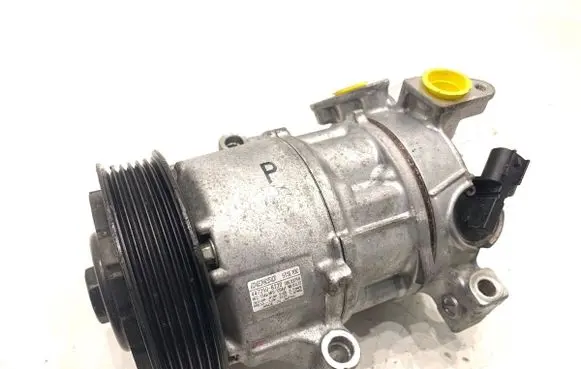 Toyota Yaris Cross Air conditioning (A/C) compressor (pump) 4472506220