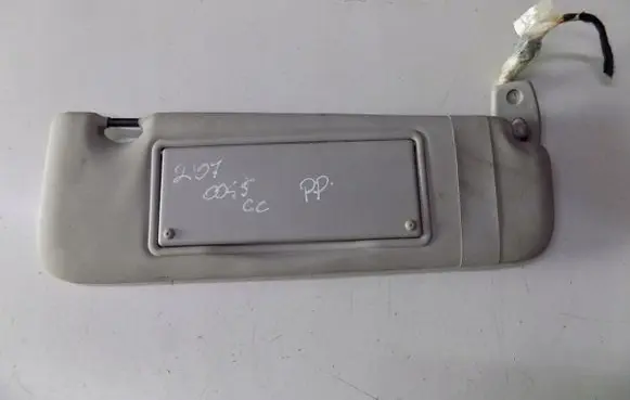 Sun visor clip/hook/bracket