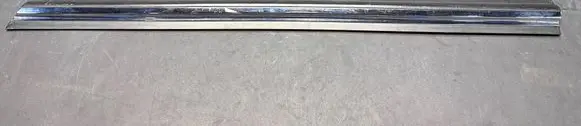 Infiniti FX Front door trim (molding) 808701CA0A