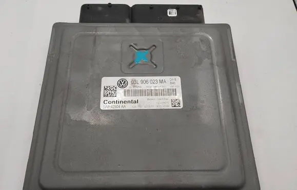 Volkswagen Polo V 6R Engine control unit/module 03L906023MA 03L907425B 5WP42904AA