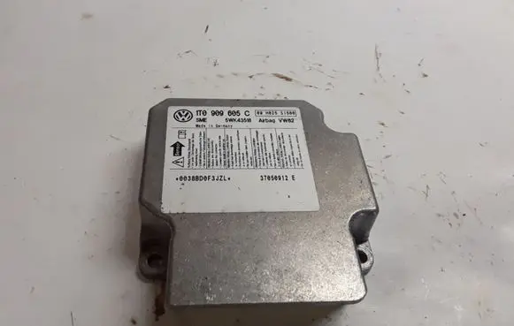 Volkswagen Touran I Airbag control unit/module 1T0909605C 5WK43518 37050912E