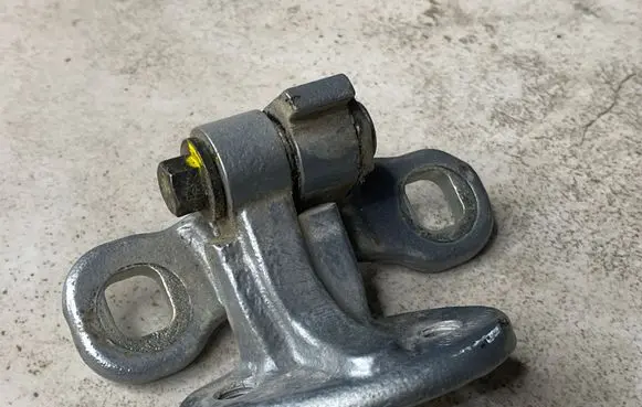 Volvo V50 Rear door upper hinge 30715359