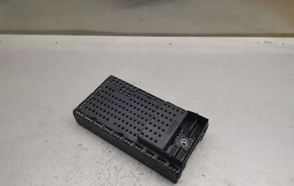 Volvo S80 Fuse module 9494673 98W485