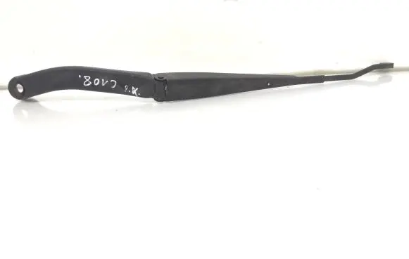 Mitsubishi Grandis Front wiper blade arm 17411
