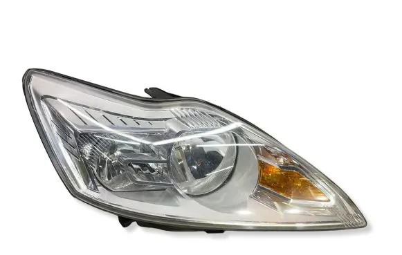 Ford Focus Headlight/headlamp 010201 000077R RHD
