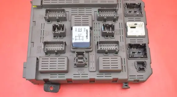 Peugeot 607 Fuse box set 9641958680