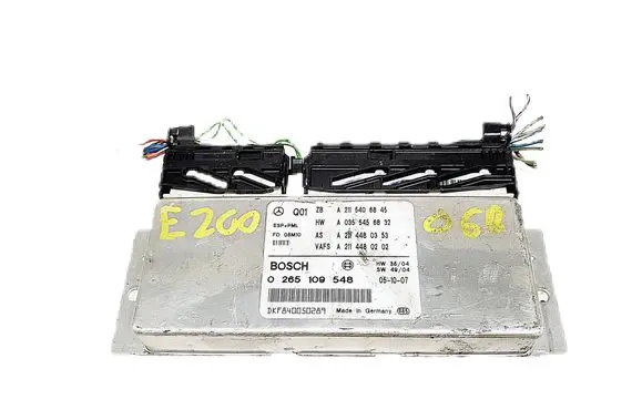 Mercedes-Benz E W212 Engine control unit/module ECU A2115406845