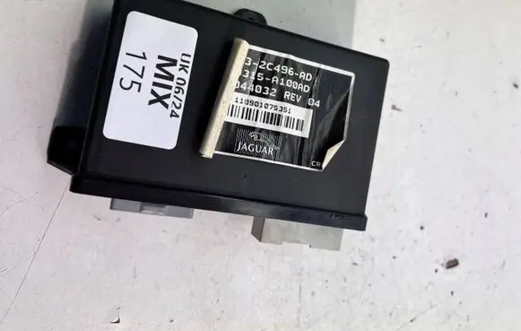 Jaguar XF Hand brake control module 
