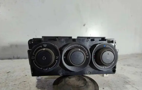 Citroen C3 Picasso Climate control unit T1001391P