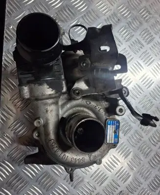 Opel Vivaro Turbo 54389700007 70057536