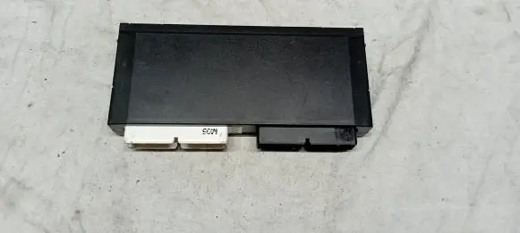 BMW 5 E34 Comfort/convenience module 61351379741