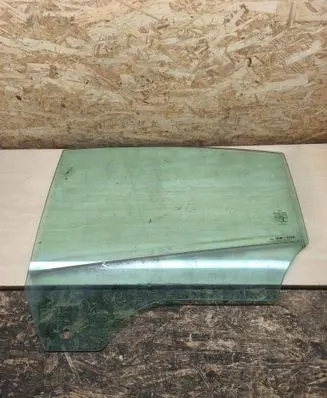 Mercedes-Benz CLS C257 Rear door window glass