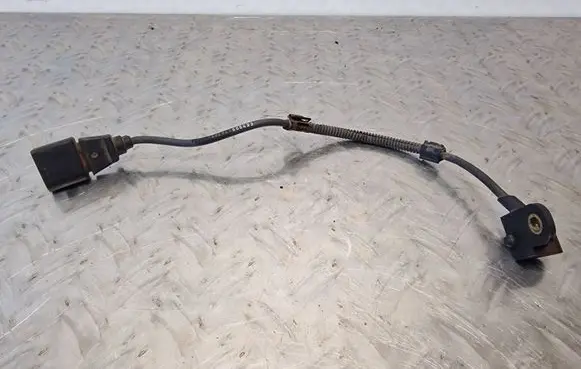 Ford Galaxy Camshaft position sensor 045906433
