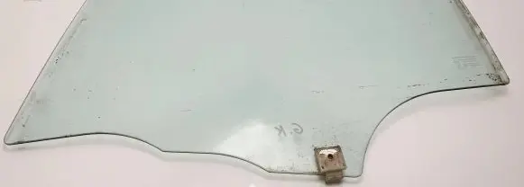 Mazda 3 I Rear door window glass