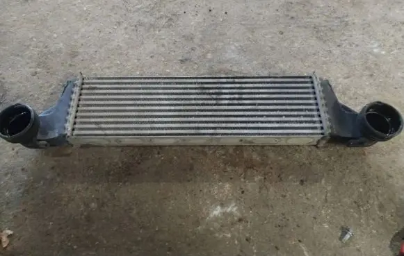 BMW X5 E53 Intercooler radiator 7791231
