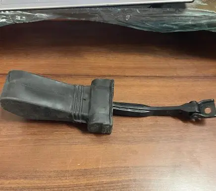 Audi A6 S6 C7 4G Front door check strap stopper 4G0837249
