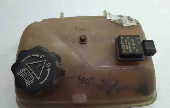 Peugeot Expert Coolant expansion tank/reservoir FO2736