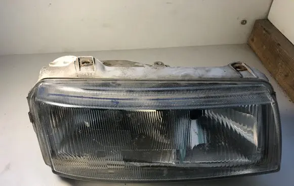 Volkswagen PASSAT B4 Headlight/headlamp 203249B
