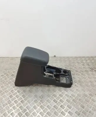 Mitsubishi L200 Armrest 36AX4802510