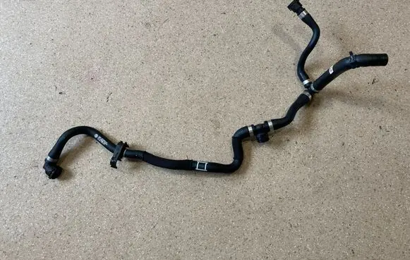 BMW 1 F40 Engine coolant pipe/hose 9873682