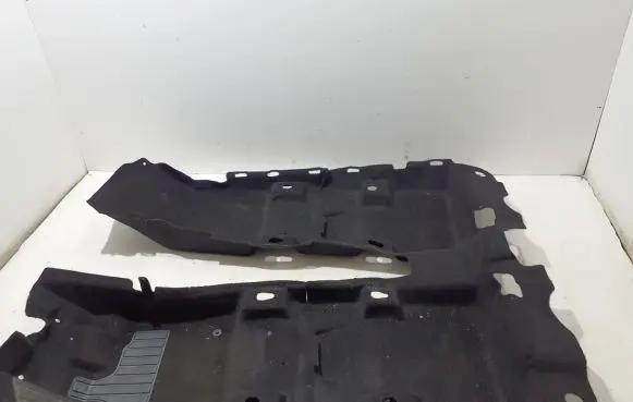 Renault Captur II Front floor carpet liner 749029577R
