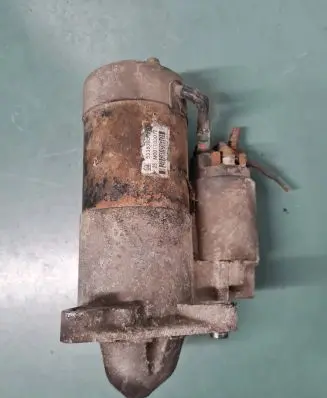 Opel Insignia A Starter motor 55353857
