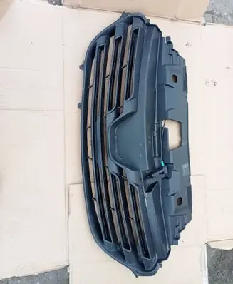 Renault Trafic III (X82) Front grill 623108673R