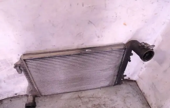 Volkswagen Caddy Intercooler radiator 0281002399 D242