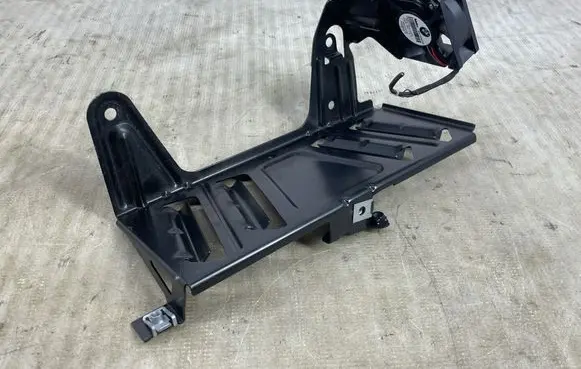 BMW 7 F01 F02 F03 F04 Sound amplifier holder/bracket 9153135 23310110