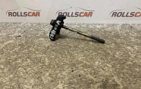 Toyota Corolla E120 E130 Fuel Injector clamp holder