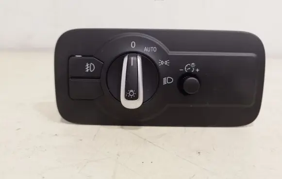 Volkswagen Touareg II Light switch 7P6941431E