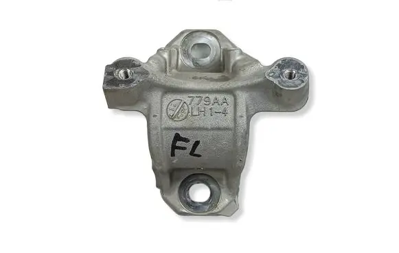 Jeep Grand Cherokee WL Bracket in trunk/boot 
