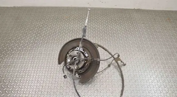Volvo V70 Rear wheel hub