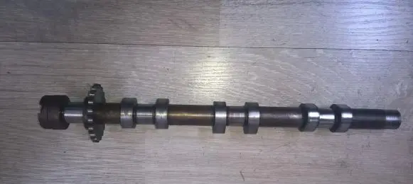 Ford Transit Camshaft 4903543 4947547