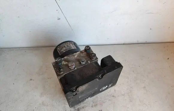 Volvo V70 ABS Pump 8671224 P08671225 08671225