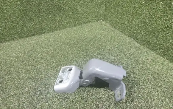 Renault Trafic III (X82) Front door upper hinge 804005400R