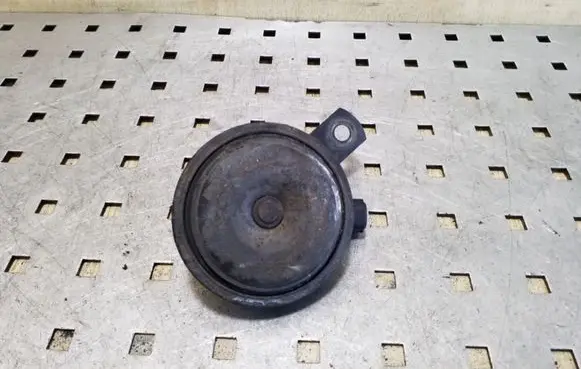 Honda CR-V Horn signal E1000329