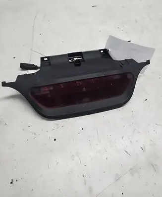 Opel Omega B2 Third/center stoplight 90457849