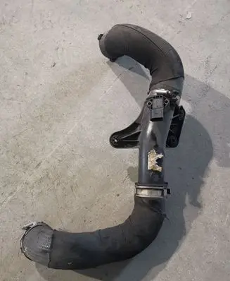 Audi A5 8T 8F Intercooler hose/pipe 8K0145673 8K0145737R