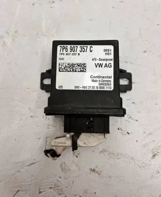 Volkswagen PASSAT B8 Light module LCM 7P6907357C