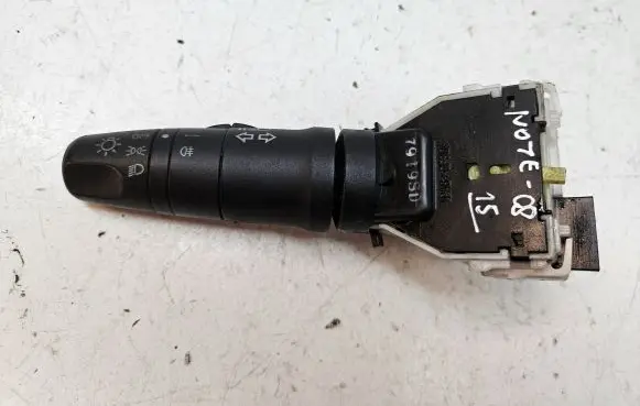 Nissan Note (E11) Indicator stalk