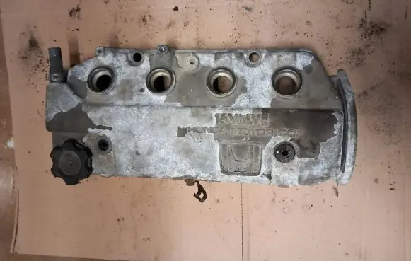 Honda Civic Rocker cam cover 