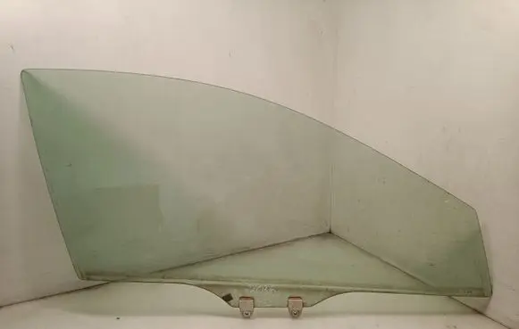 Honda Accord Front door window glass four-door AS2