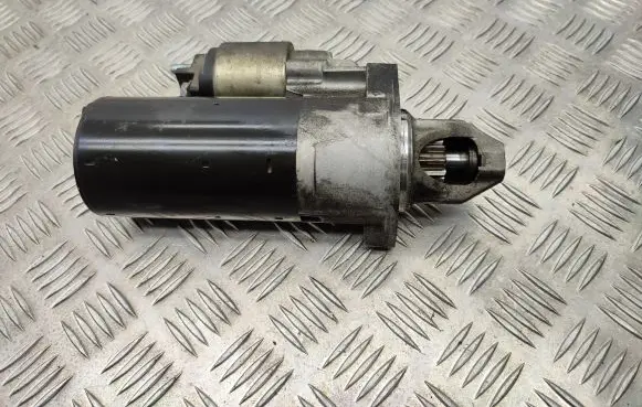 Mercedes-Benz E W212 Starter motor 0001115070 A0061516101