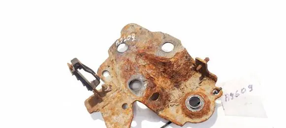 Volvo S70 V70 V70 XC Bracket in trunk/boot 