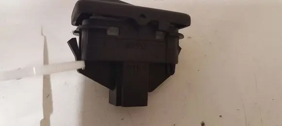 Volvo V50 Central locking switch button 30669958 30669957