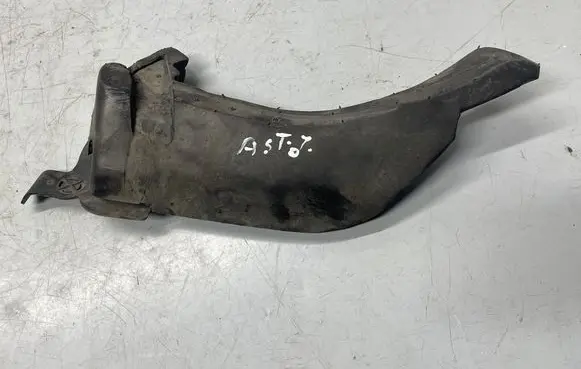 Fender foam support/seal