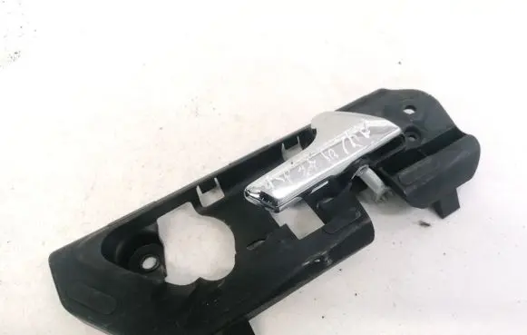 Mercedes-Benz ML W164 Rear door interior handle 302174