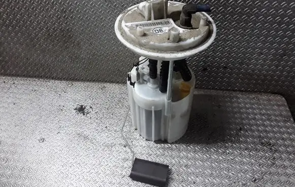 Opel Corsa D Fuel level sensor 